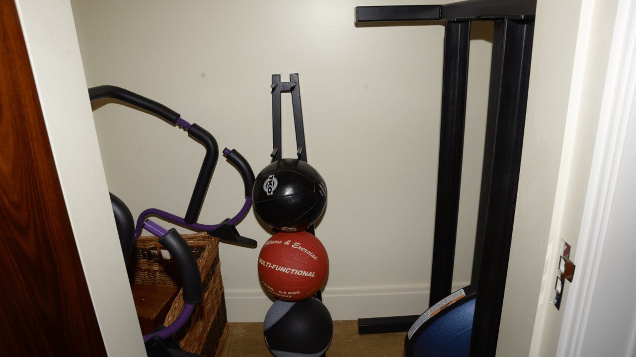 Copertina Recensione Lifepro Vibration Plate V10: la piattaforma vibrante fatta bene