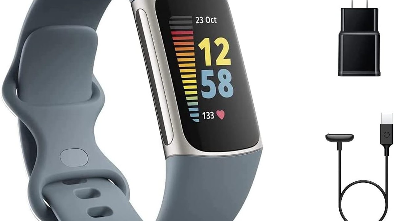 Copertina Recensione Fitbit Charge 6 (2026): il fitness tracker che parla con Google