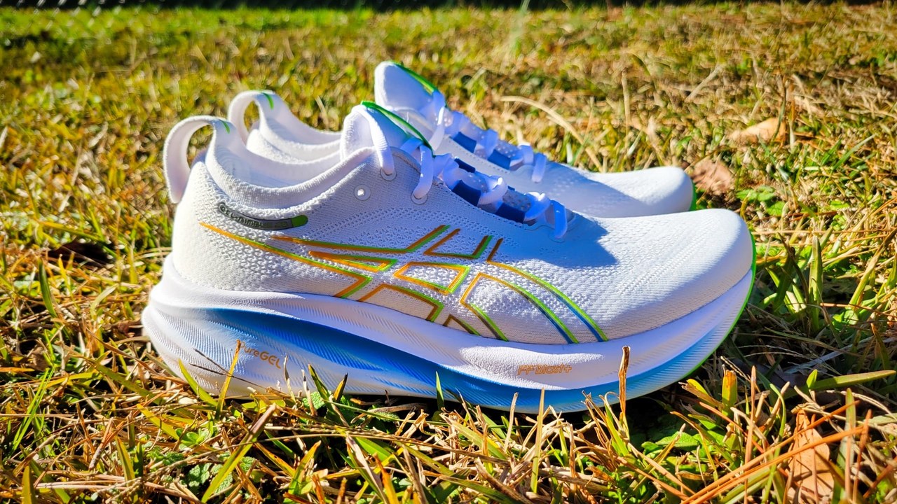 Copertina Recensione ASICS Gel-Nimbus 26 (2026): il massimo comfort della corsa su strada