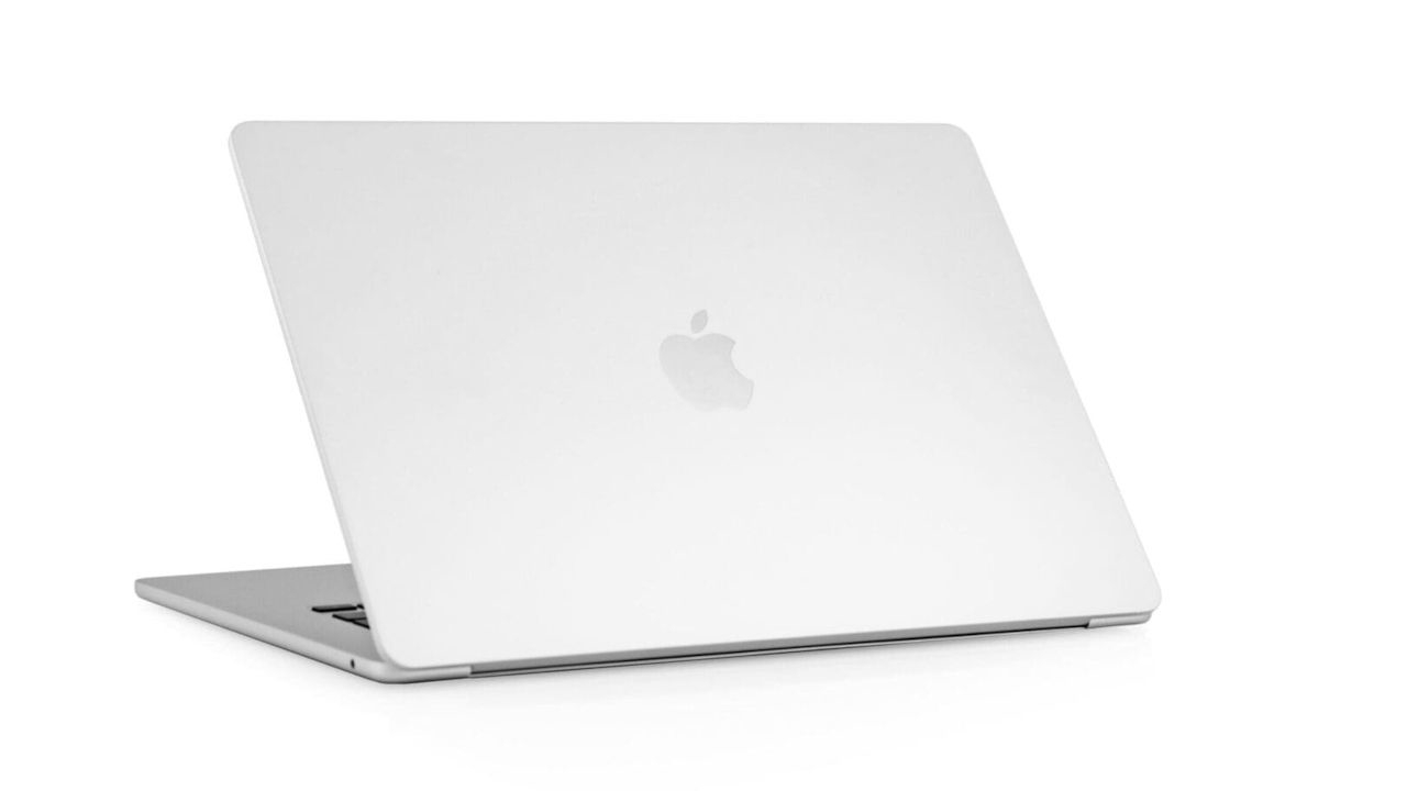 Copertina Recensione MacBook Air M4 (2026): 100 dollari in meno, tanto in più